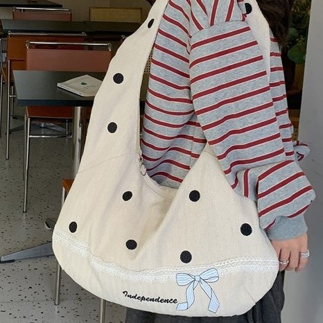 2025 Japanese fashion school style women's large-capacity casual, fresh and artistic tote bag for commuting to work details Picture