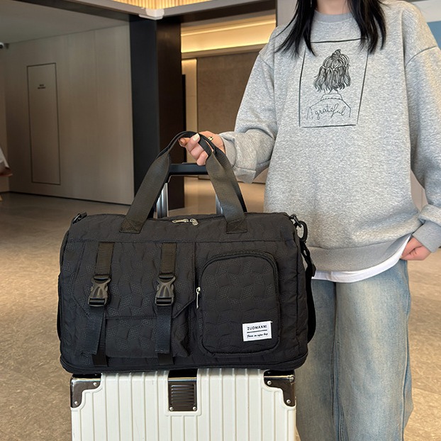 Cross-border travel large-capacity expandable travel bag with dry and wet separation, yoga and fitness bag, and a pull-handle short-distance luggage bag Specification drawing