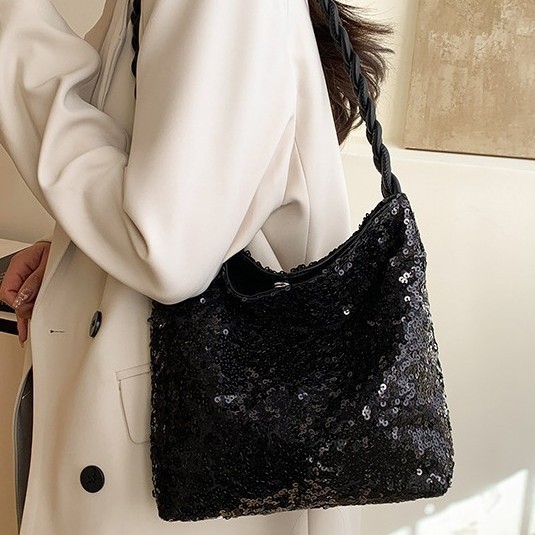 2025 Spring New sequined bucket Bag for Dinner, fashionable single-shoulder underarm bucket bag, Korean-style women's bag details Picture