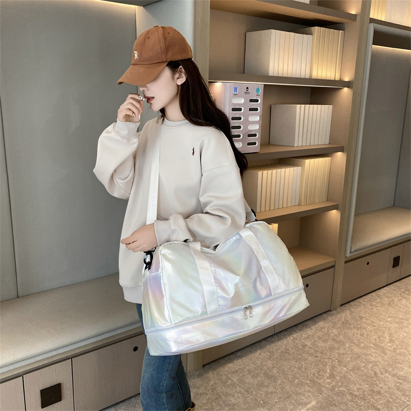 Shiny sports and fitness bag for women, 2025 new style yoga bag, large-capacity fashionable crossbody hand-carry travel bag wholesale cross Specification drawing