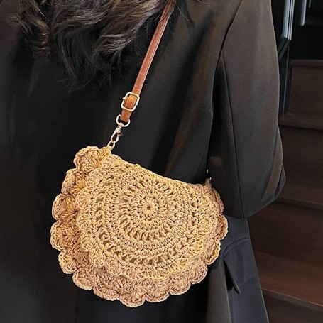 The seaside women's saddle is a versatile and off-the-beaten-path 2025 bag design, a new type of beach woven vacation travel bag for spring Specification drawing