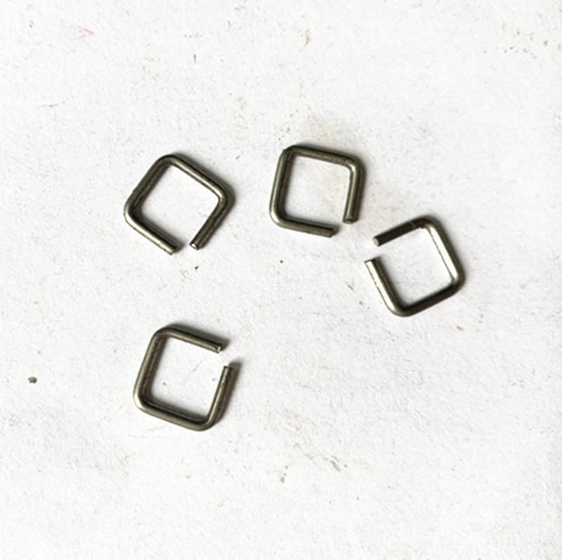 The manufacturer produces special-shaped spring multi-sided spring clips Item Picture