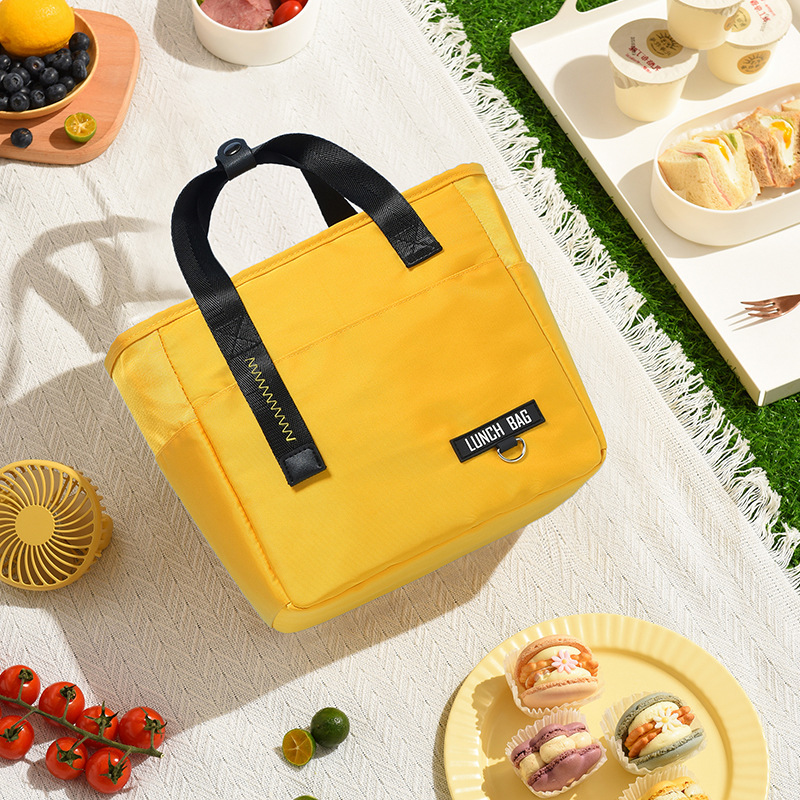 Runhui Fashion Student lunch box Bags, Office worker lunch box handbags, outdoor insulated bags, fresh-keeping ice packs, bento bags Application Scenario