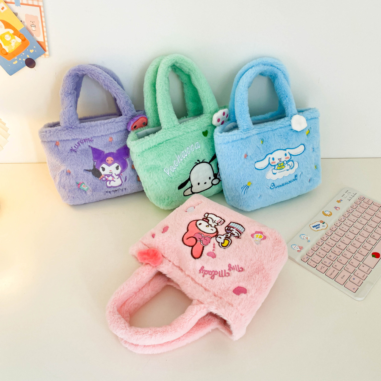 Yugui Dog Series Soft and cute handbag Storage Bag 2023 New Style claw doll Girls Gift Throwing Bag Direct sale Specification drawing