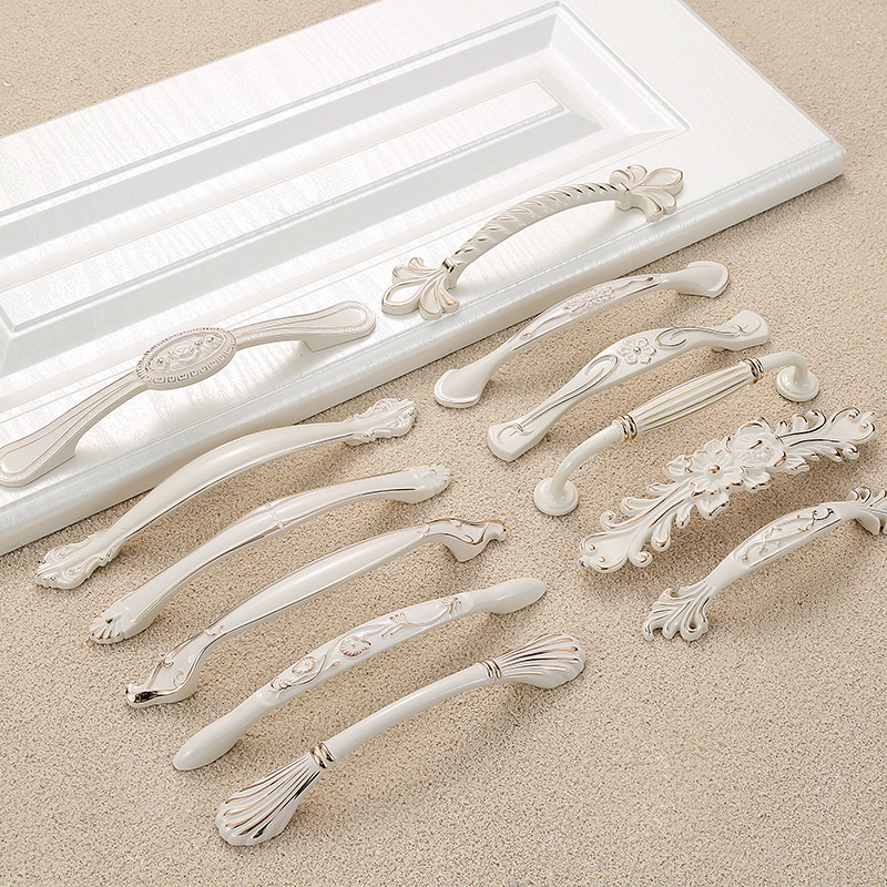 Ivory white handle, door handle, cabinet drawer, zinc alloy, European modern and simple, single-hole round, fine, thickened details Picture