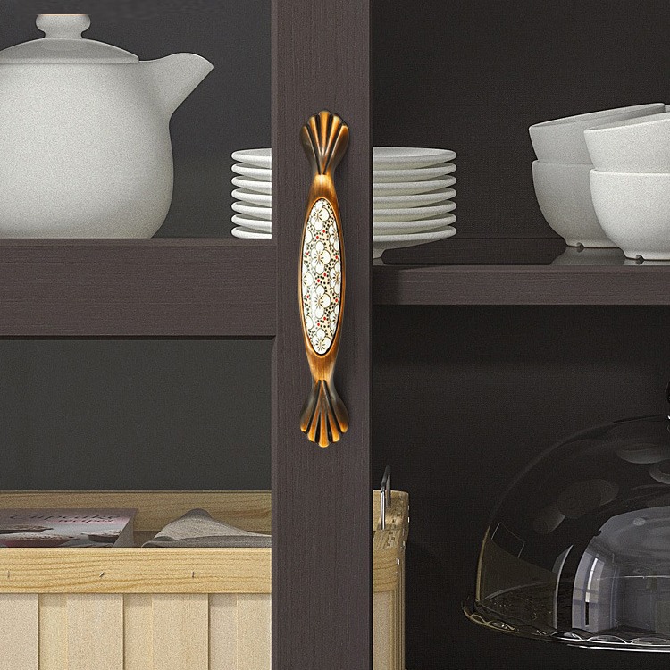 Wardrobe handles, antique Chinese-style cabinet door handles, simple European-style cabinet and TV cabinet handles, drawer ceramic handles Application Scenario