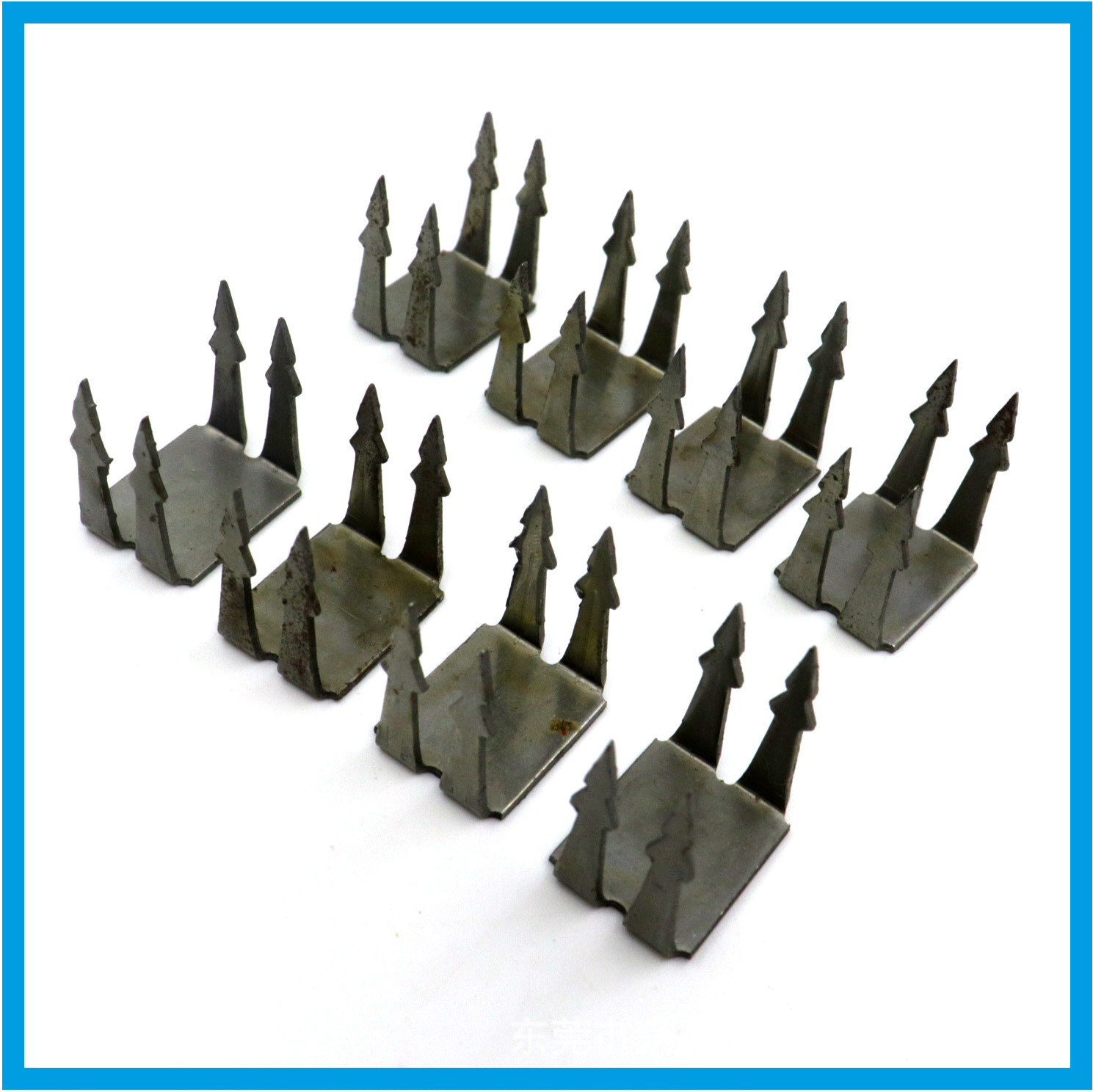 For women's high heels, the shoe factory uses 426# four-toed nails to fix the heel. Iron briers and non-falling steel nails are nailed at the four corners of the heel Specification drawing