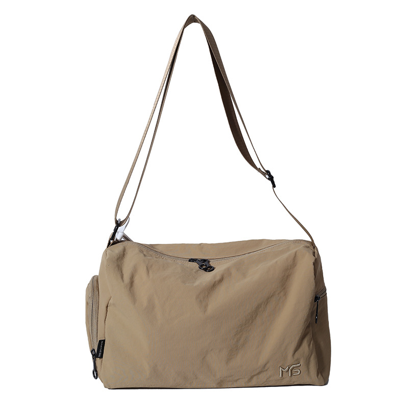 Cross-border nylon fabric bag, unisex casual backpack, autumn and winter Japanese-style messenger bag, casual and versatile single-shoulder crossbody bag Item Picture