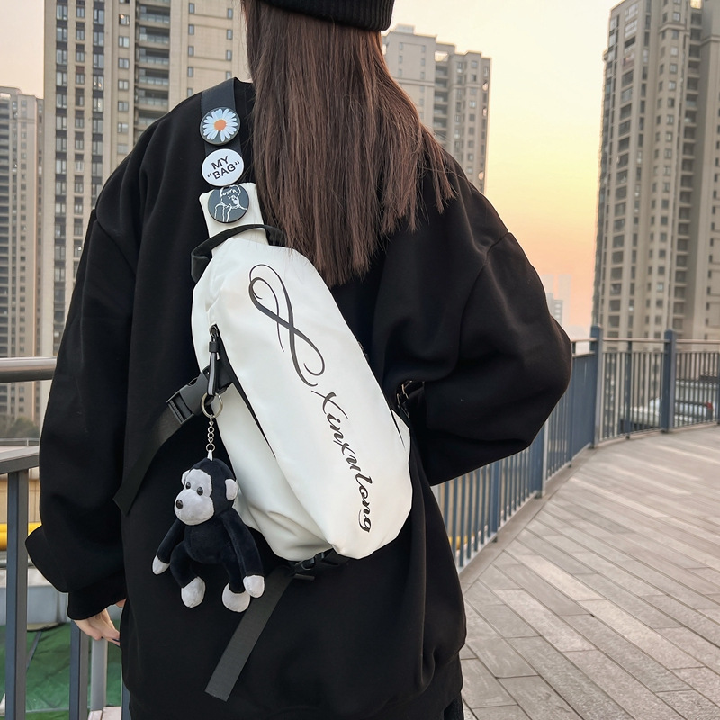 Men's 2024 new student shoulder bag, casual men's waist bag, fashionable small bag, women's crossbody bag, single-shoulder details Picture