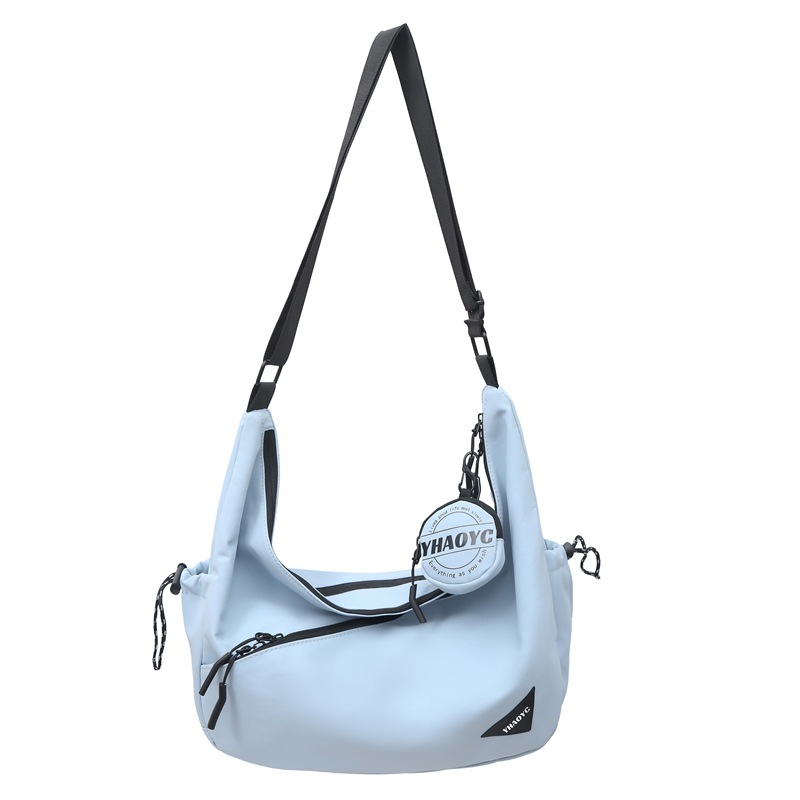 The new large-capacity nylon waterproof student commuting crossbody bag is fashionable, casual and versatile. It is lightweight and convenient for sports Item Picture