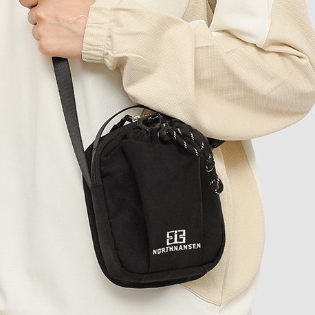 Fashionable new dopamine crossbody bag, lightweight drawstring portable ultra-light outdoor small bag, mini multi-functional casual bag details Picture