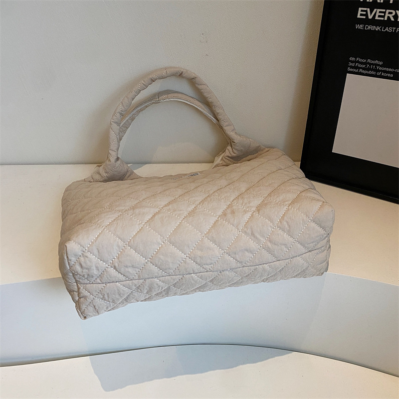 Korean-style canvas bag for women, 2024 new autumn and winter style, laid-back and relaxed, large-capacity single-shoulder tote bag Specification drawing