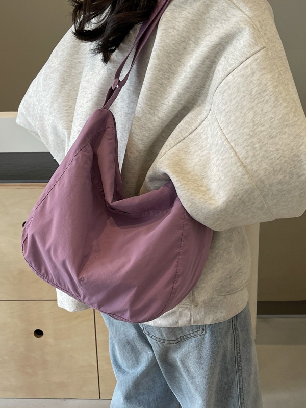 Japanese-style casual and fresh nylon fabric crossbody bag, light and simple solid-color single-shoulder bag, large-capacity student class bag Specification drawing