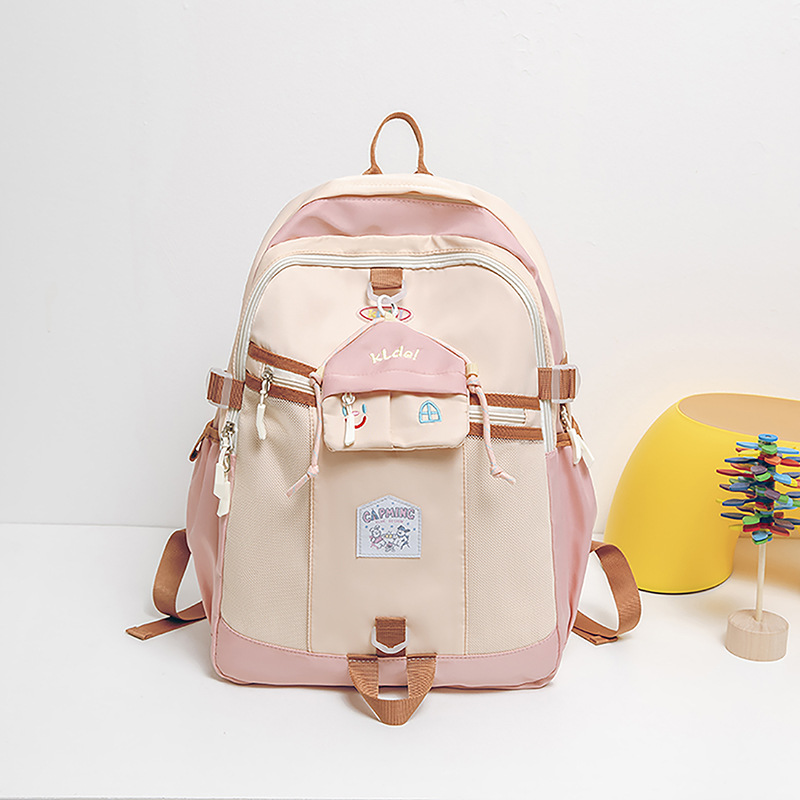 Cute house schoolbag for girls, Instagram backpack, lightweight and large-capacity backpack for junior high school, senior high school and college students, for traveling Application Scenario