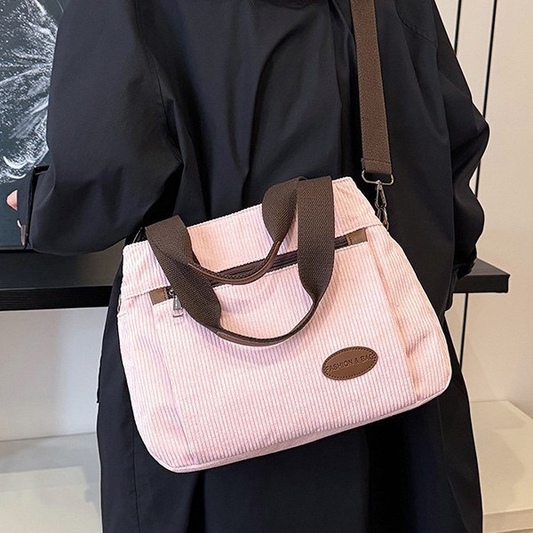Large-capacity canvas bag for women, 2024 new crossbody bag, fashionable and versatile commuting tote bag, after-school single-shoulder tote bag full figure