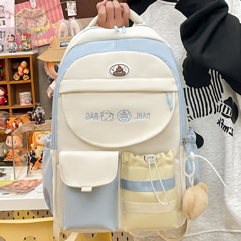Schoolbag, schoolgirl style, niche girl backpack, high school student, large-capacity schoolbag, appearance level, lightweight, color-blocking backpack details Picture