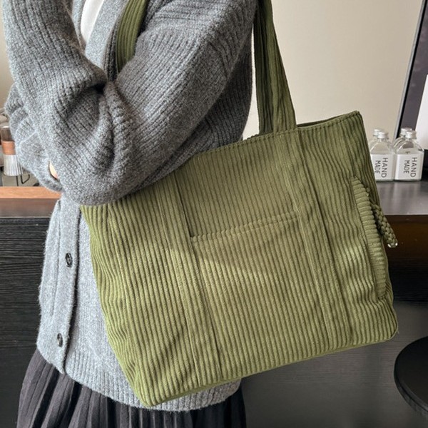 Japanese and Korean retro corduroy casual bag, artistic and simple, single-shoulder bag for female students, Boston pillows-shaped handbag details Picture