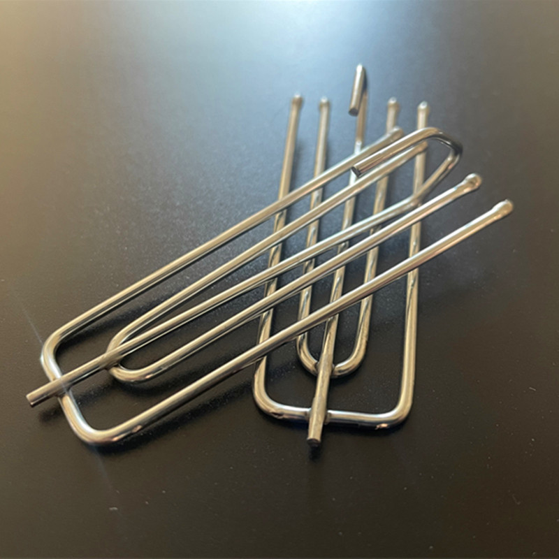 Wholesale of curtain four-claw hooks, galvanized curtain hooks, four-fork hooks, curtain accessories and fabric tape hooks from manufacturers details Picture
