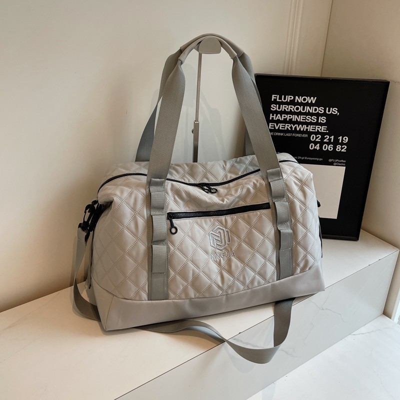 New cross-border fitness bag, large-capacity women's hand-held yoga bag, dry and wet separation case, handle travel storage bag for men details Picture