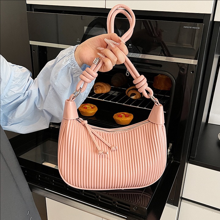 Cross-border women's bag, fashionable underarm bag, 2025 new style, versatile handbag, high-end shoulder bag, elegant crossbody bag full figure