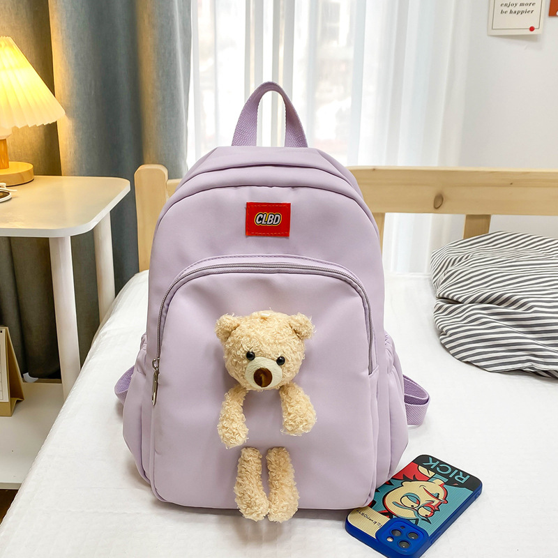 Lightweight children's schoolbags, casual backpacks for girls' outdoor outings, ultra-light girls' backpacks for spring outings, study and classes Application Scenario