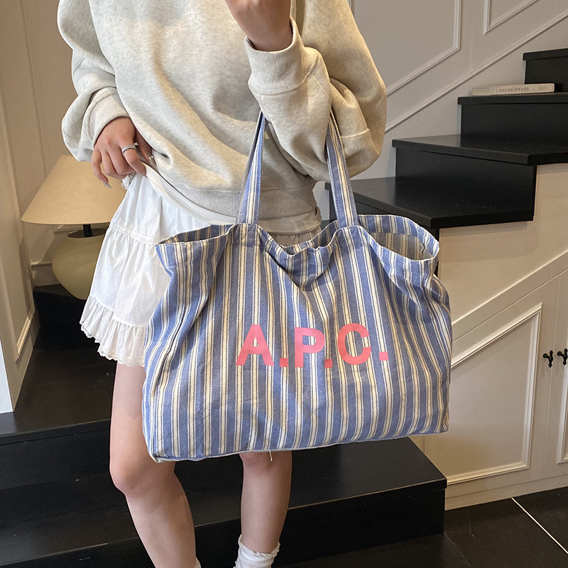 Large-capacity letter tote bag 2025 new Korean version niche fashion single-shoulder bag casual and simple striped handbag Specification drawing