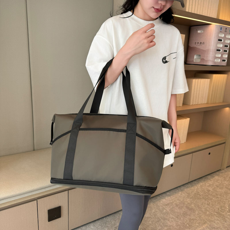 Hand-held large-capacity travel bags, short-distance luggage storage bags for foreign trade expansion, dry and wet separation sports, swimming and fitness bags details Picture