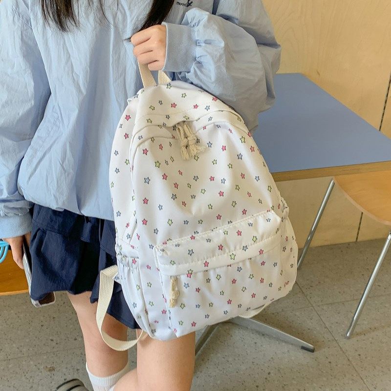 Japanese-style girl's fresh and clean star backpack 2025 New large-capacity high school student backpack, casual single-shoulder bag for girls Application Scenario