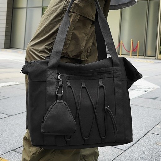 Women's short-distance hand-held large-capacity travel bag, casual and fashionable sports and fitness bag, commuting design tote bag full figure