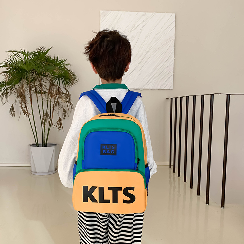 New children's schoolbags for boys and girls, kindergarten backpacks, ultra-light waterproof backpacks for primary school students, and portable study bags details Picture