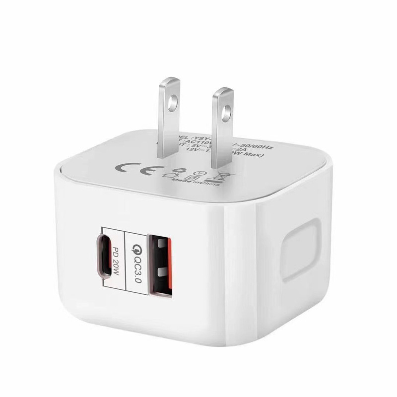 Cross-border wholesale PD charger, British standard 20w fast charging dual usb adapter, suitable for iPhone 16 charging plug Item Picture