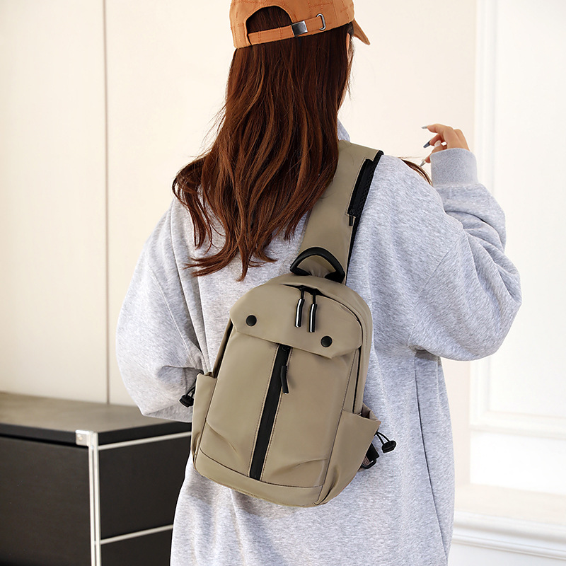 Men's business fashion commuting backpack, Korean street trend single-shoulder bag, outdoor sports crossbody bag, women's chest bag details Picture