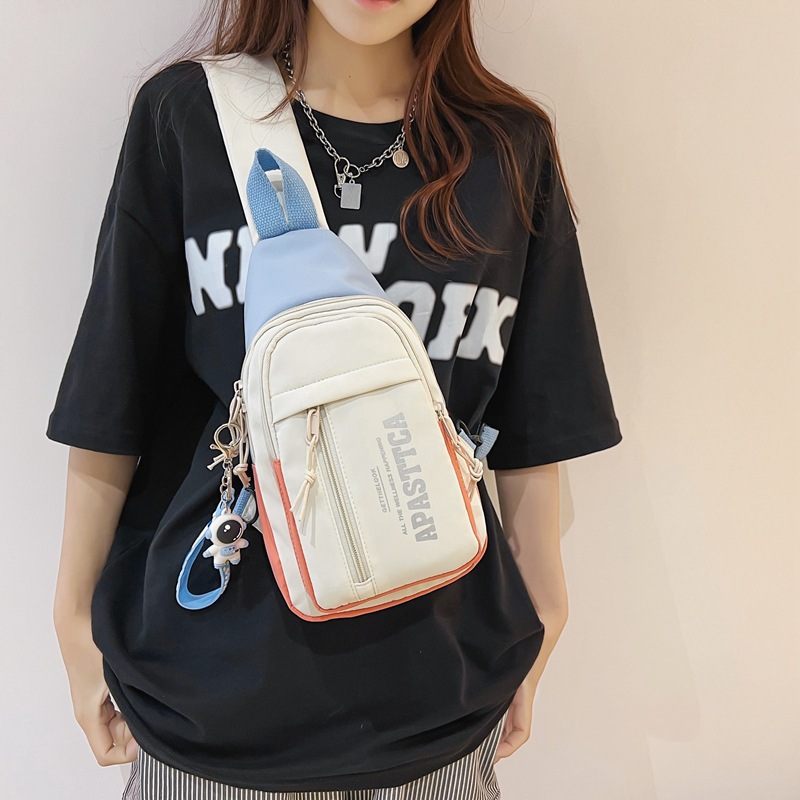 Crossbody bag for women, trendy and fashionable waist bag, multi-functional sports chest bag, new single-shoulder student campus small backpack for women Application Scenario