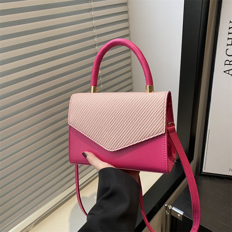 2025 New stylish and simple Korean style handbag, women's single-shoulder bag, ins embroidered thread small square bag, trendy crossbody bag full figure