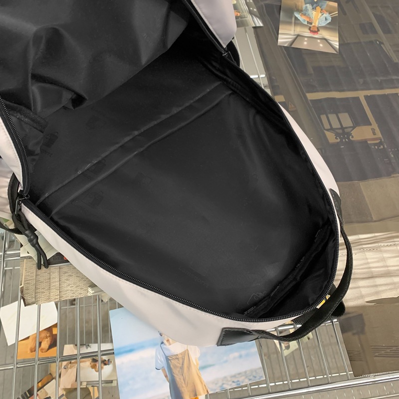 The new Korean-style ins trendy workwear college student couple backpack is sturdy and durable. It's a backpack for junior and senior high school students Application Scenario