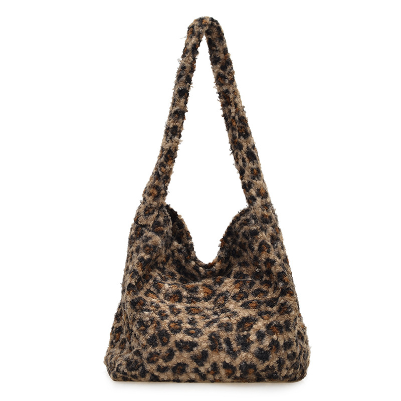 Laid-back style plush large-capacity casual women's bag 2024 autumn/winter new single-shoulder bag, retro leopard print commuter tote bag Item Picture