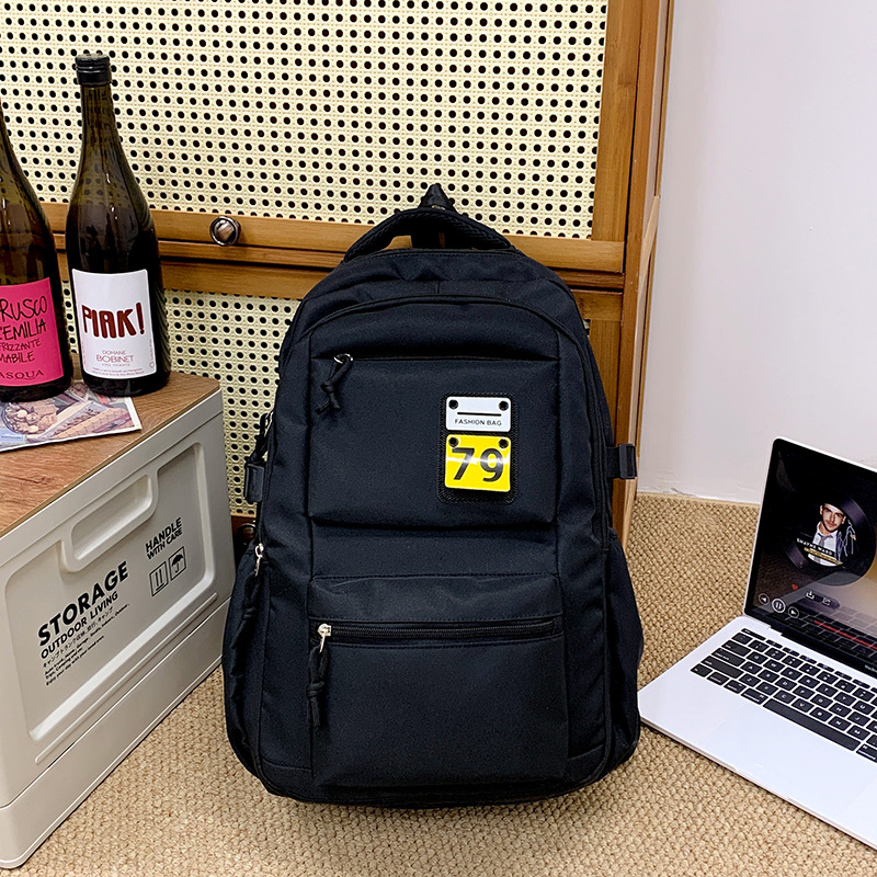 Men's backpack, Korean-style casual large-capacity computer backpack, outdoor travel bag, junior high school student study bag, schoolbag for girls Application Scenario