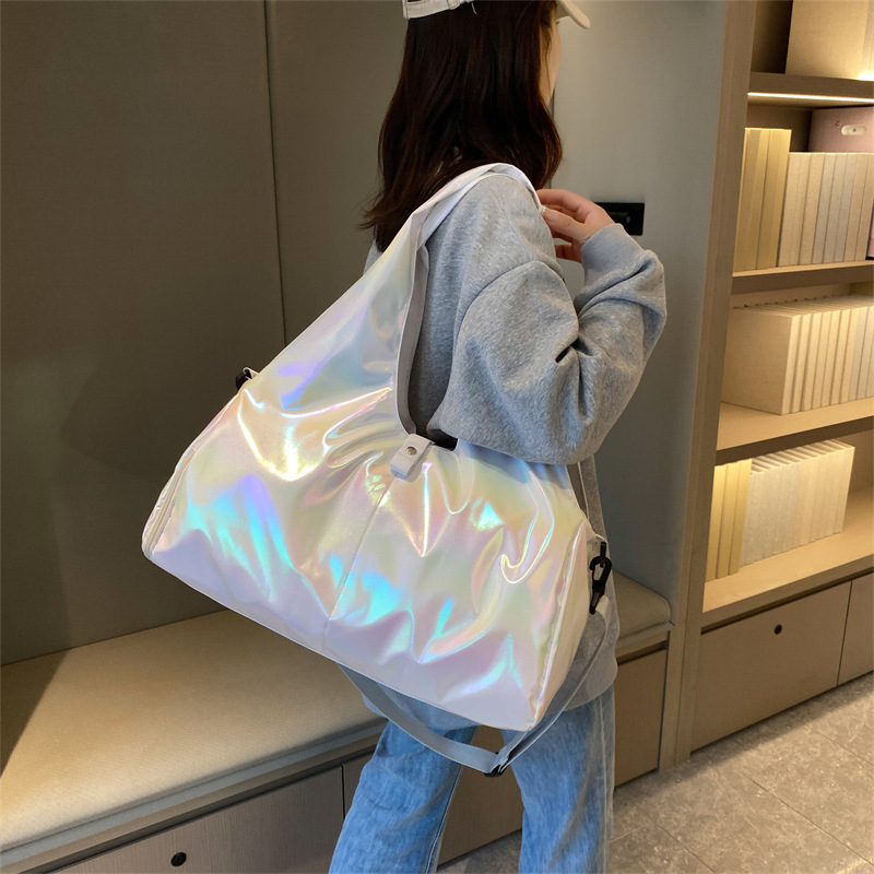 Sports bags, women's fitness bags, swimming training bags, yoga bags, lightweight single-shoulder hand-carry bags, maternity bags, short-distance business trip bags Application Scenario