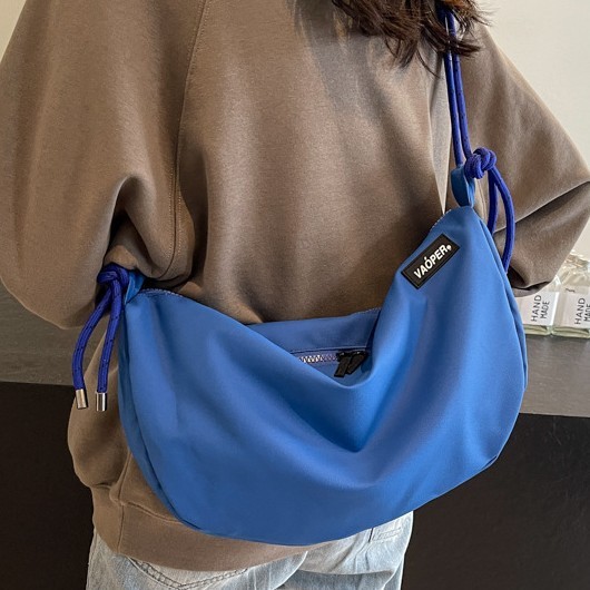 Casual and versatile Oxford fabric crossbody small bag for women, new Spring 2025, lightweight and sporty single-shoulder bag, fashionable dumpling bag full figure