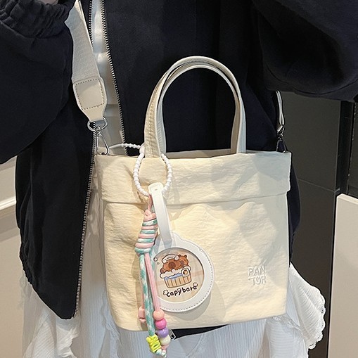Solid-color lightweight Korean-style ins Tote bag, a casual, simple and lightweight handbag for women, a single-shoulder crossbody bag for young women full figure