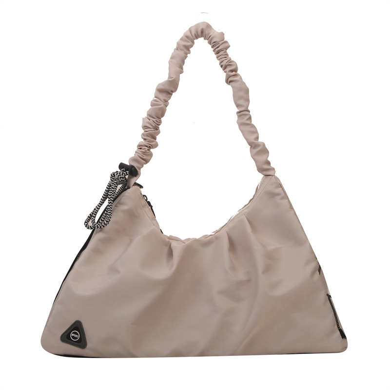 Wholesale large-capacity fitness yoga bags, women's niche design pleated handbags, large-capacity casual single-shoulder crossbody bags Item Picture