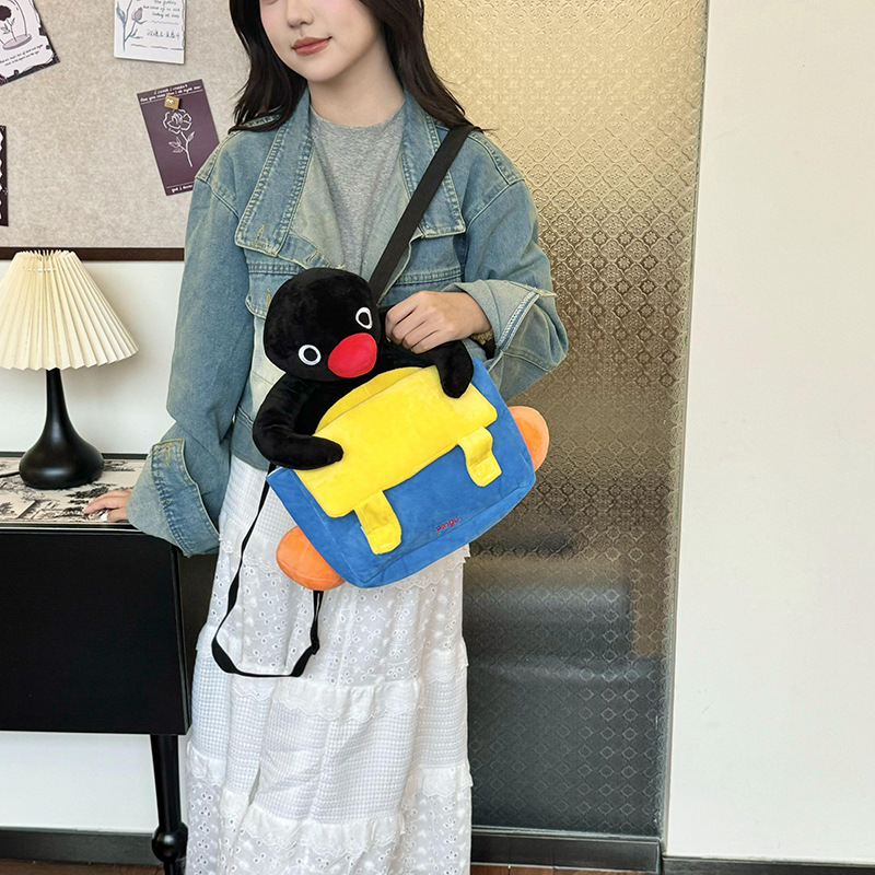 Cartoon Japanese-style Pingu penguin backpack, cute plush, girlish student doll, crossbody bag wholesale Specification drawing