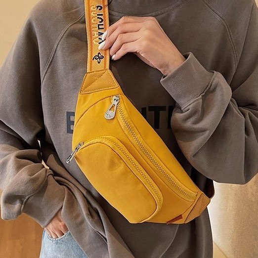 Fashionable men's crossbody small bags, women's waist bags, disco chest bags, hip-hop street trend, student personality single-shoulder bags, women's fashion Application Scenario