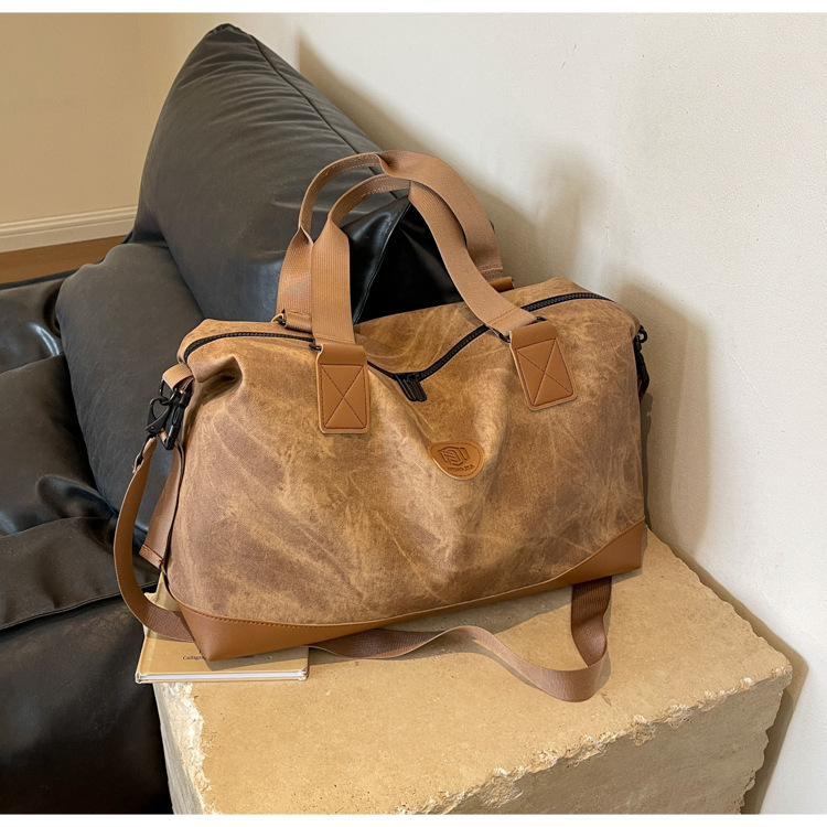 Wholesale of new cross-border ins travel bags, trendy large-capacity sports and fitness bags, fashionable and casual short-distance storage bags details Picture