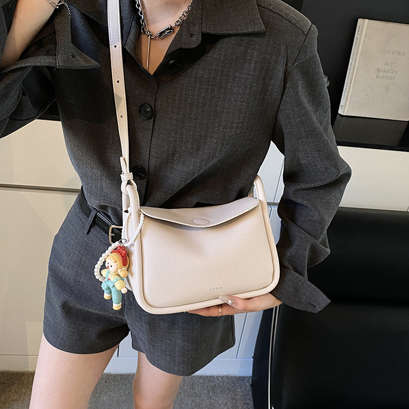 High-end and fashionable lychee pattern underarm bag for women, 2025 new stylish and versatile single-shoulder bag, simple solid color crossbody bag Specification drawing