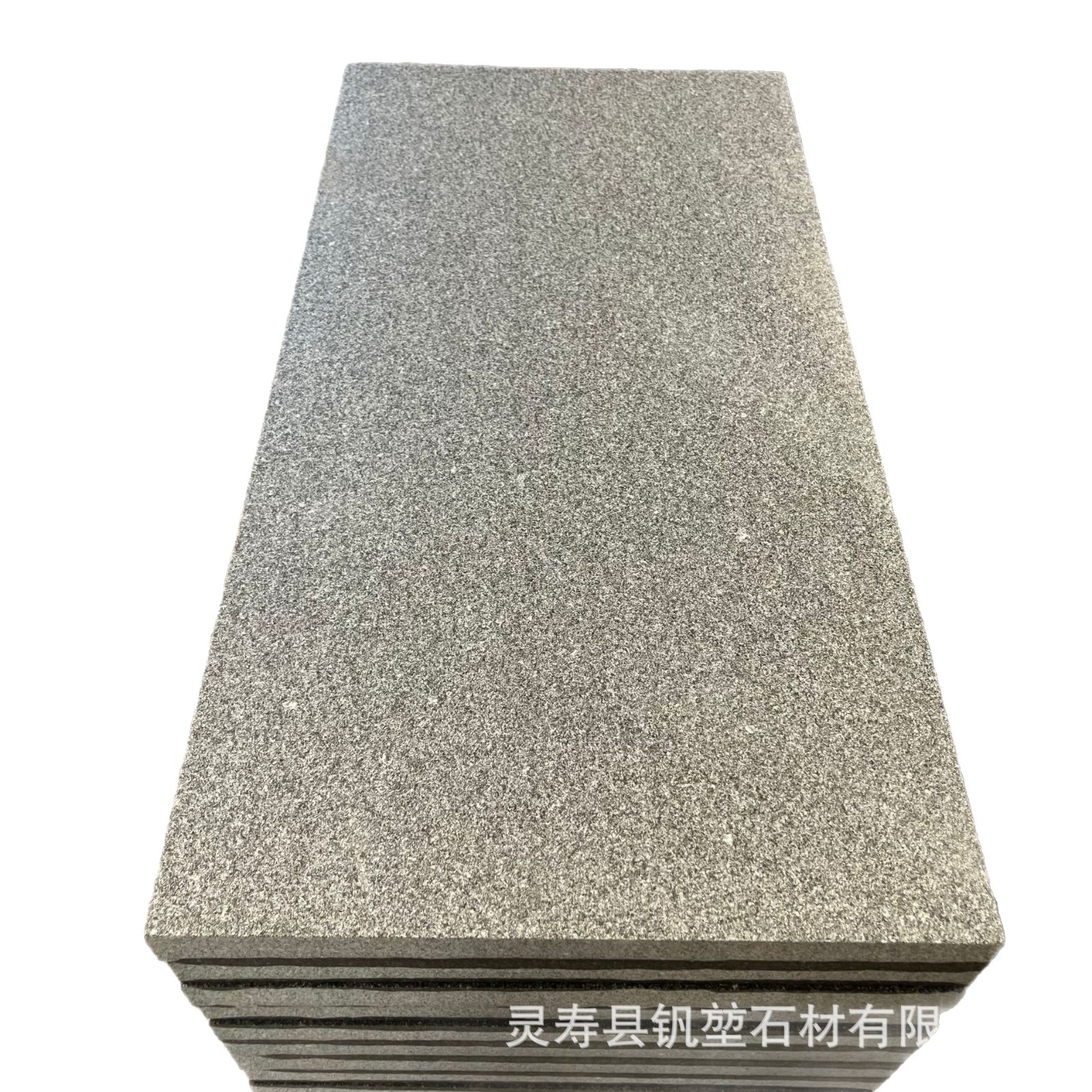The manufacturer supplies Binzhou Qingbeida Qing stone, Taibai Qing fire-washed stone for the municipal engineering square Item Picture