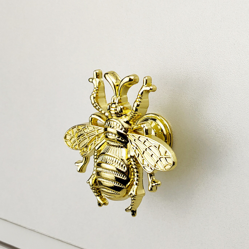 Patent bee knob Metal handle Bee Knob Bedside Table wardrobe drawer handle in stock handle full figure