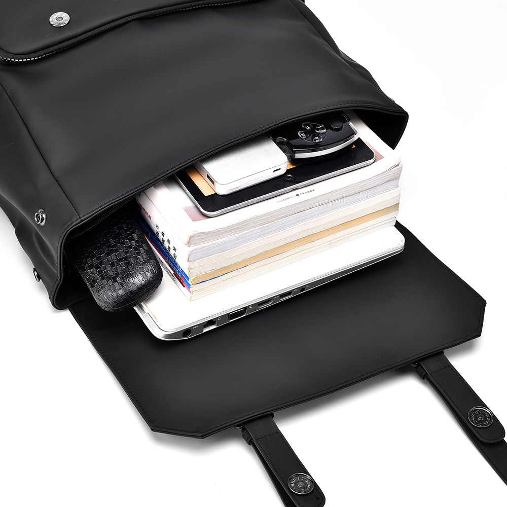 Cross-border fashionable men's backpacks, large-capacity casual work, commuting and travel backpacks, computer bags, college student schoolbags Application Scenario
