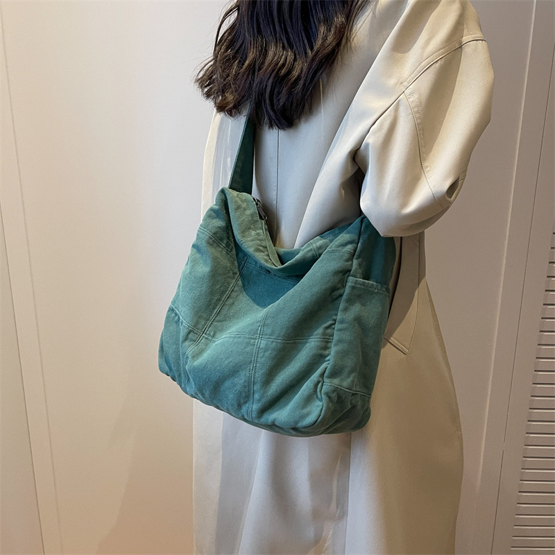Washable canvas bag for women, Japanese-style simple college student schoolbag, large-capacity crossbody bag, casual messenger bag for women details Picture