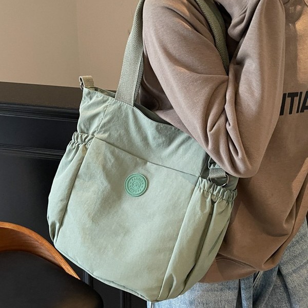 Casual handbag for women, 2025 new style, stylish spring design, single-shoulder crossbody trendy tote bag Specification drawing